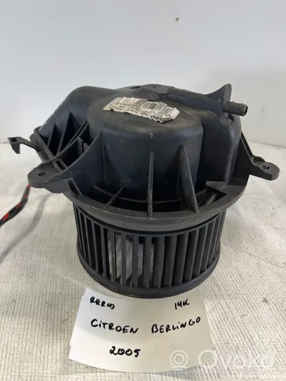 Citroen Berlingo Ventola riscaldamento/ventilatore abitacolo 030840S