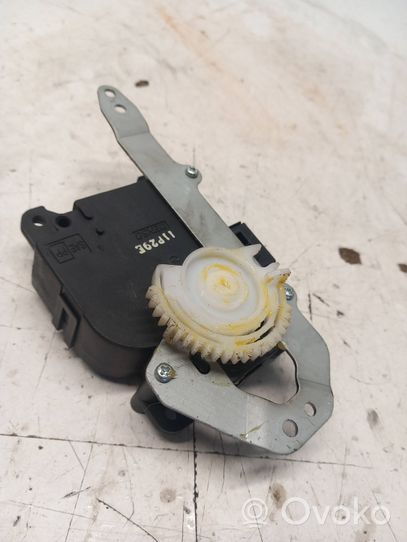 Honda CR-V Heater blower fan relay 11P7681