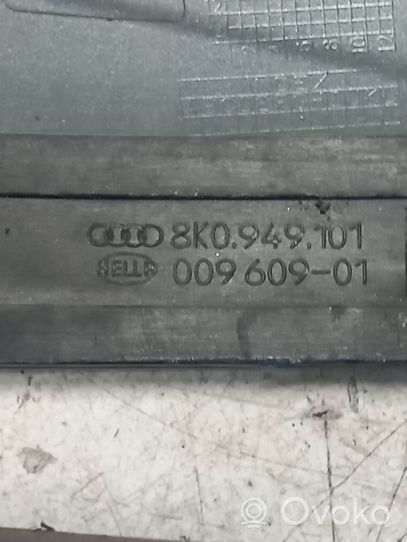 Audi A4 S4 B8 8K Moldura protectora de plástico del espejo lateral 8K0949101