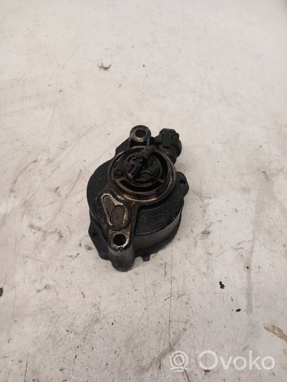 Volvo S40 Vacuum pump 01562B