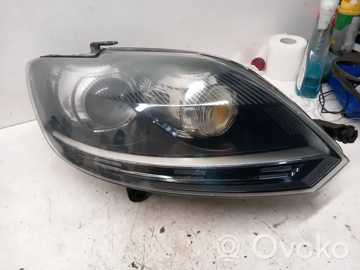 Volkswagen Golf Plus Lampa przednia 5M0907391H