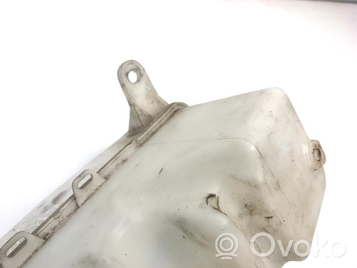 BMW 7 E65 E66 Réservoir de liquide lave-glace B428