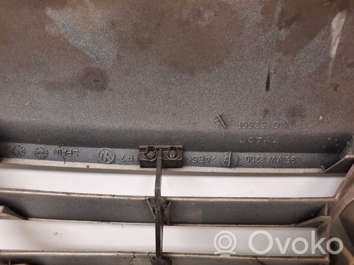 Volkswagen Sharan Grille de calandre avant 7M0853651