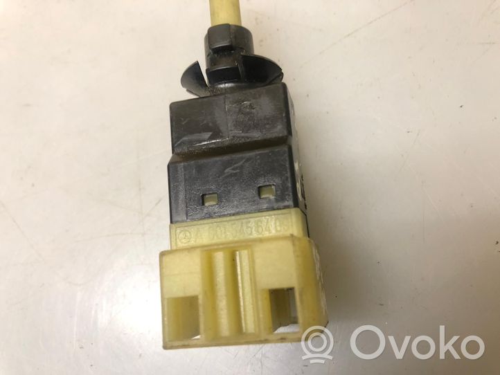 A0015456409 Mercedes-Benz E W210 Sensor Bremspedal, 3.83 € | RRR 