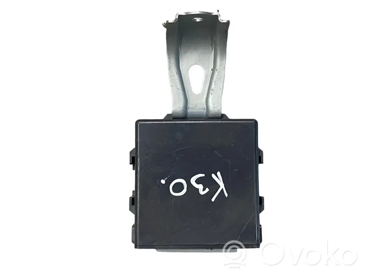 Toyota Avensis T250 Kit centralina motore ECU e serratura 8966105A21