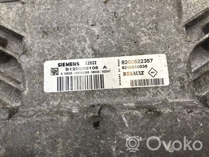 Renault Clio III Calculateur moteur ECU 8200522357