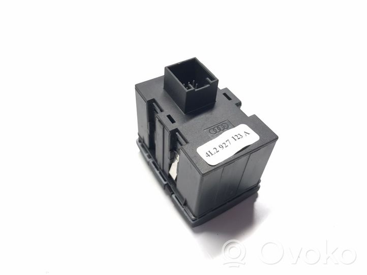 Audi Q7 4L Parking (PDC) sensor switch 4L2927123A