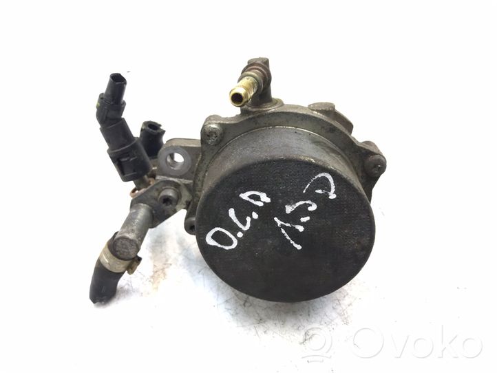 Opel Corsa D Pompe à vide 73501167