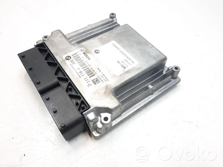 BMW X3 E83 Kit centralina motore ECU e serratura 7811111