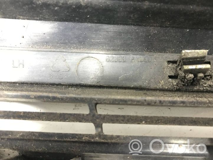 Nissan Micra Griglia superiore del radiatore paraurti anteriore 62330AX600