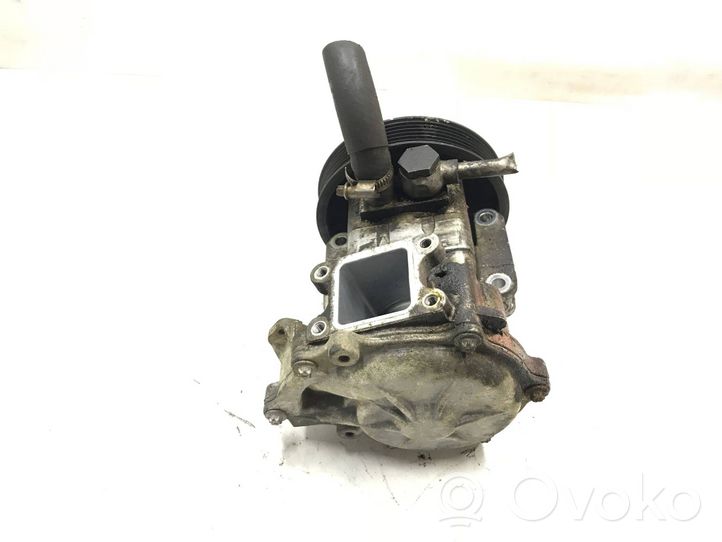 BMW 3 E46 Vairo stiprintuvo siurblys 690866006