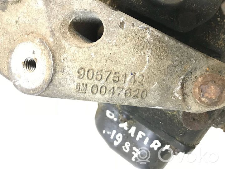 Opel Zafira B Mechaninė 5 pavarų dėžė f17c419