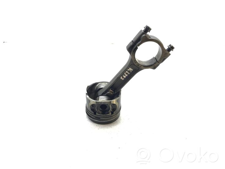 Nissan Kubistar Pistone con biella m47339