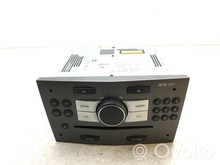 Opel Antara Panel / Radioodtwarzacz CD/DVD/GPS 13251056