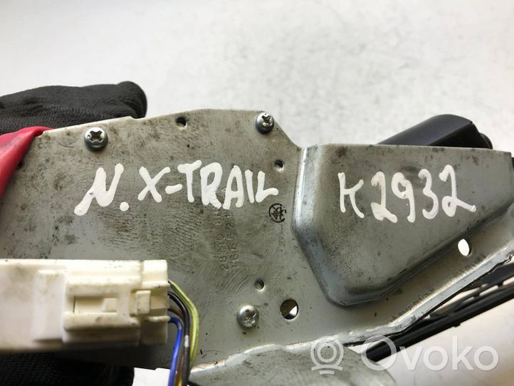 Nissan X-Trail T31 Motorino del tergicristallo del lunotto posteriore 