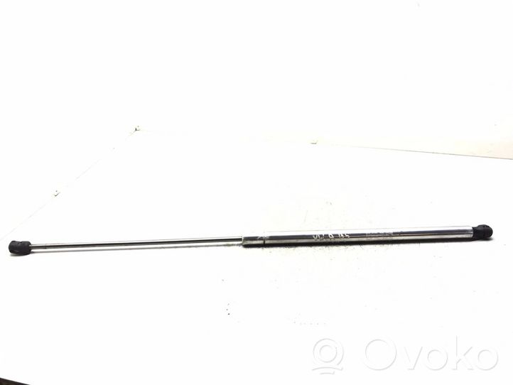 Volkswagen PASSAT B5 Front bonnet/hood damper/strut 3b0823359c