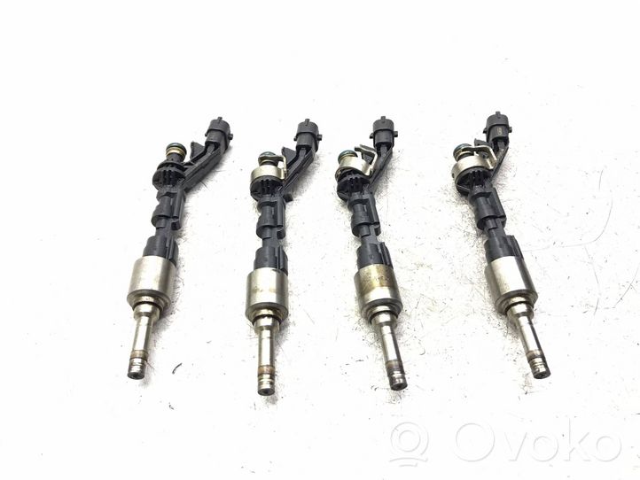 Ford Mondeo MK IV Injektoren Einspritzdüsen Satz Set 0261555065