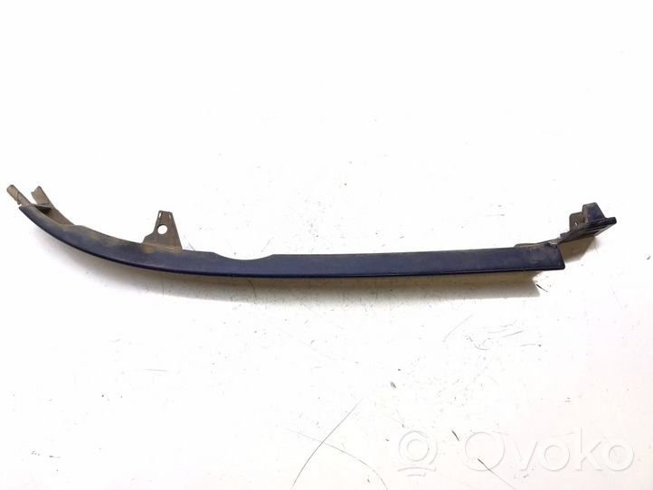 Mercedes-Benz ML W163 Moulure sous phares 1638260177