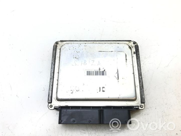 Seat Ibiza IV (6J,6P) Calculateur moteur ECU 03P906021AB