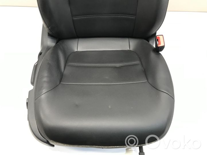 Volkswagen PASSAT B7 Interior set K2989