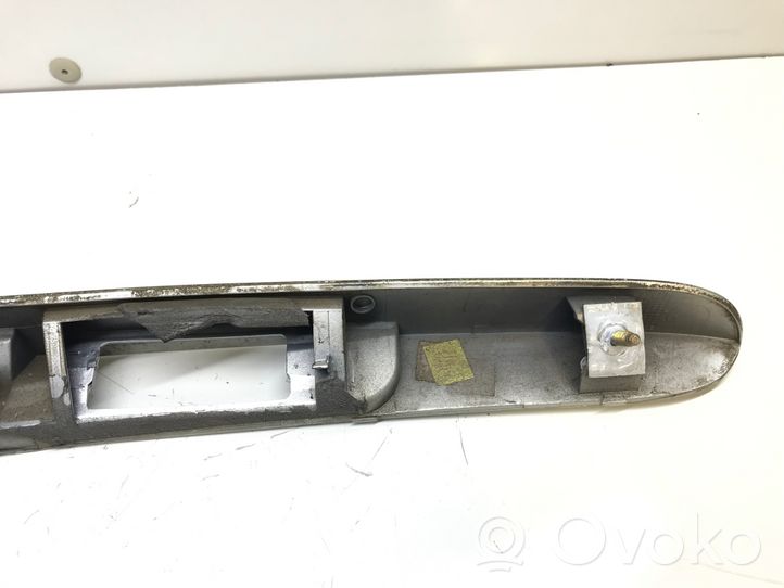 Renault Modus Éclairage de plaque d'immatriculation 8200220557