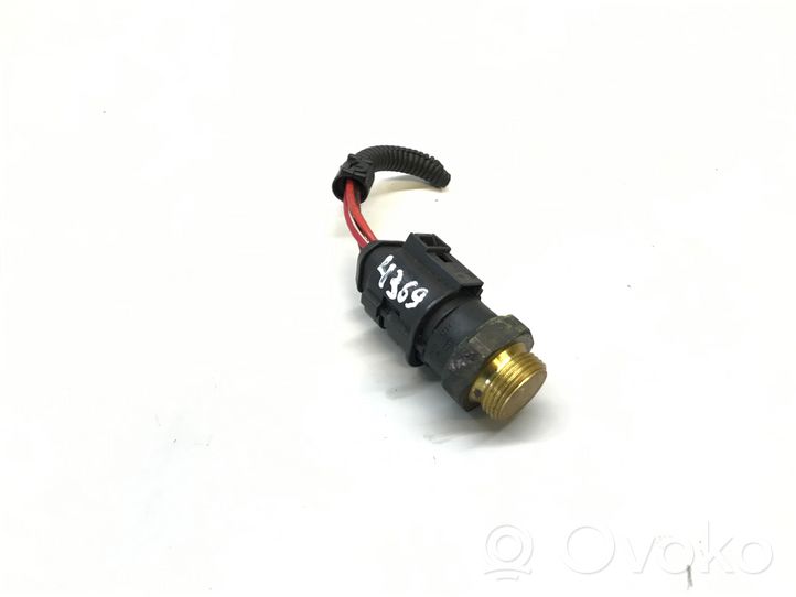 Volkswagen Beetle A5 Coolant temperature sensor 110350