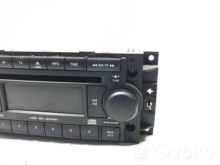 Jeep Patriot Panel / Radioodtwarzacz CD/DVD/GPS P05064362AB