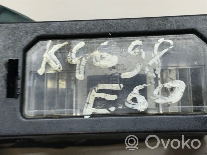 BMW 5 E60 E61 Lampa oświetlenia tylnej tablicy rejestracyjnej 