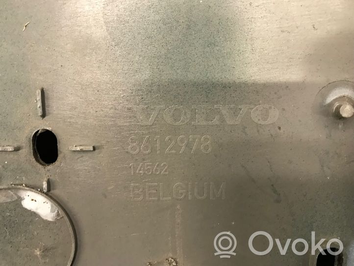 Volvo S60 Éclairage de plaque d'immatriculation 8612978