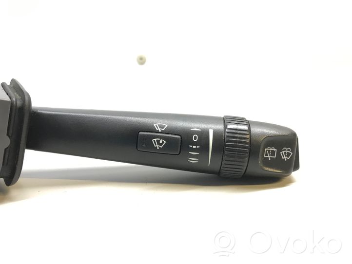 Volvo XC70 Wiper control stalk 30768101