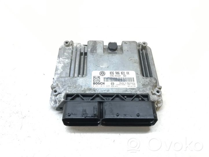 Volkswagen Golf V Kit centralina motore ECU e serratura 03G906021KK