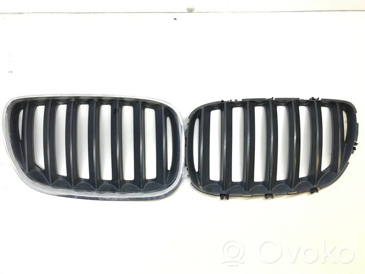 BMW X5 E53 Maskownica / Grill / Atrapa górna chłodnicy 7124816