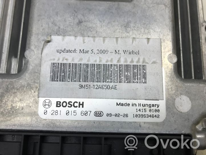 Ford Focus Calculateur moteur ECU 9M5112A650AE