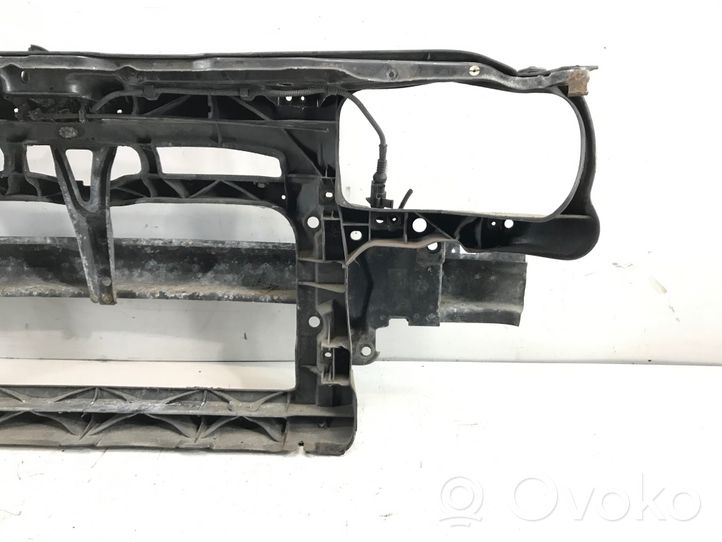 Volkswagen Golf IV Radiatoru panelis (televizors) R134A