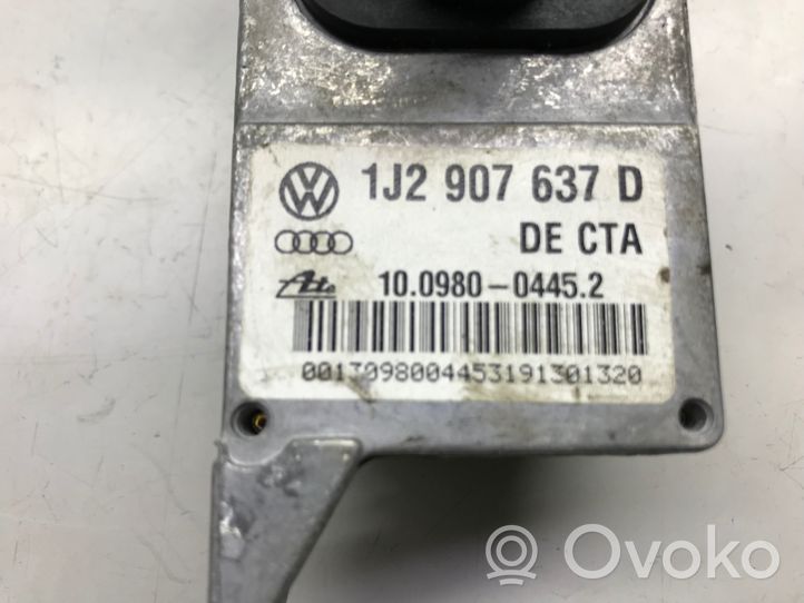 Volkswagen Golf IV Vakaajan pitkittäiskiihtyvyystunnistin (ESP) 1J2907637D