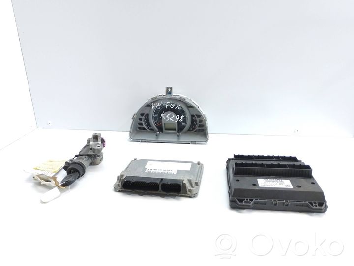 Volkswagen Fox Kit centralina motore ECU e serratura 03D906023B