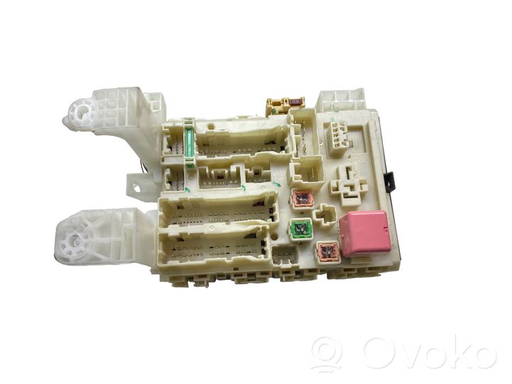 Toyota Avensis T270 Kit centralina motore ECU e serratura 8966105D30