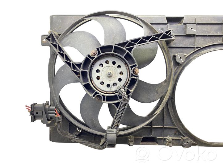 Volkswagen Beetle A5 Ventilatore di raffreddamento elettrico del radiatore 1C0121207C