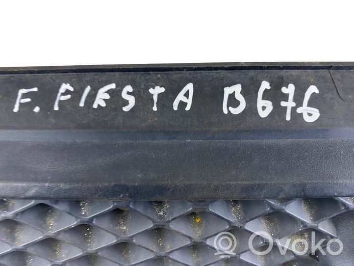 Ford Fiesta Griglia superiore del radiatore paraurti anteriore 2S618200AGW