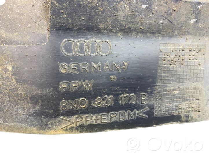 Audi TT Mk1 Rivestimento paraspruzzi passaruota anteriore 8N0821172B