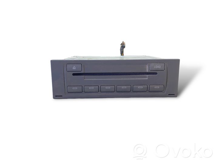 Skoda Octavia Mk2 (1Z) Zmieniarka płyt CD/DVD 1Z0035111