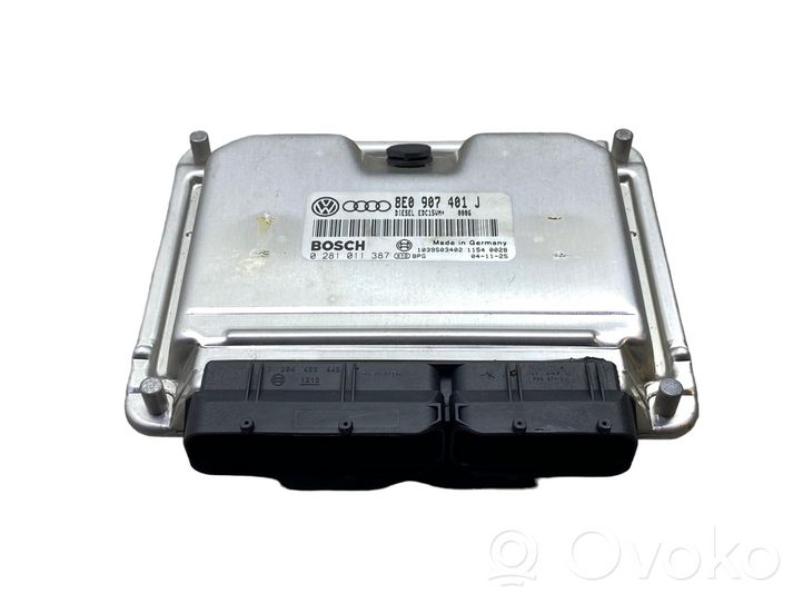 Audi A6 S6 C5 4B Komputer / Sterownik ECU i komplet kluczy 8E0907401J