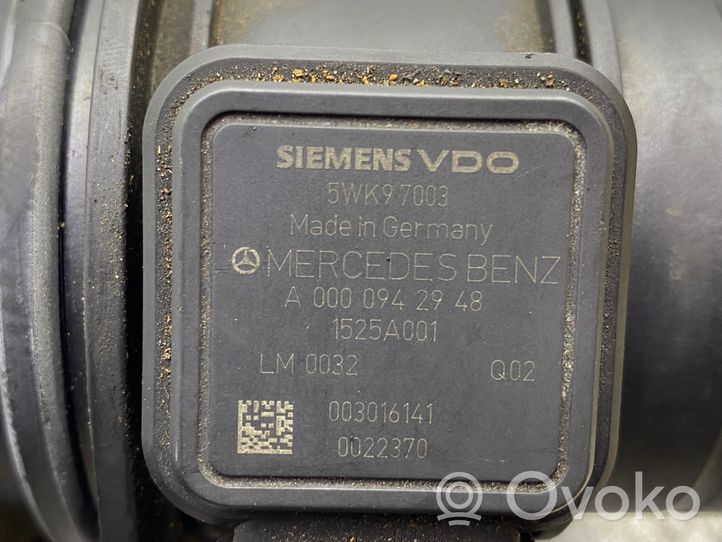 Mercedes-Benz A W169 Ilmamassan virtausanturi A0000942948