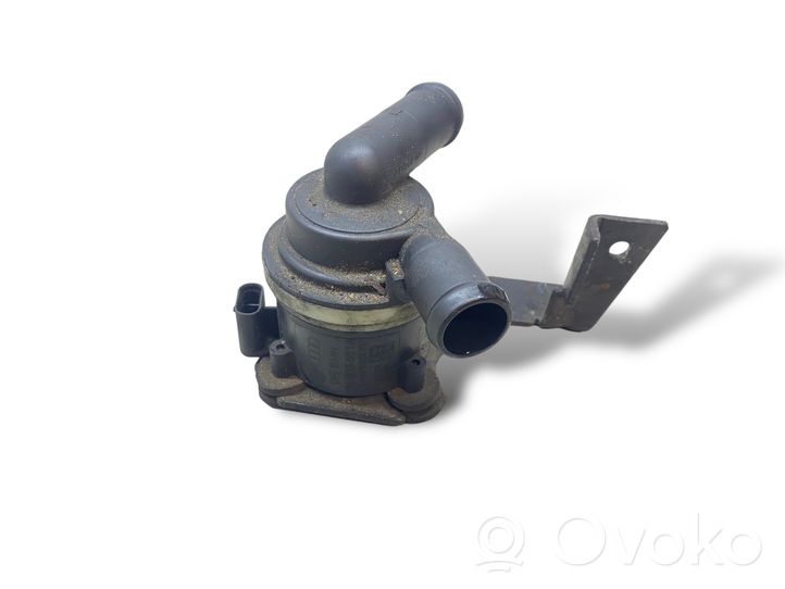 Audi A6 S6 C6 4F Pompe à eau de liquide de refroidissement 03L965561A