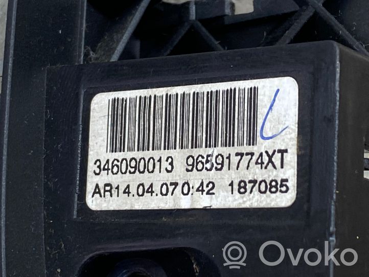 Citroen C4 Grand Picasso Pavarų perjungimo jungtukas/ rankenėlė 96591774XT