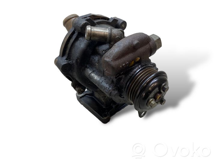 Jaguar X-Type Pompe de circulation d'eau XS7Q8A578