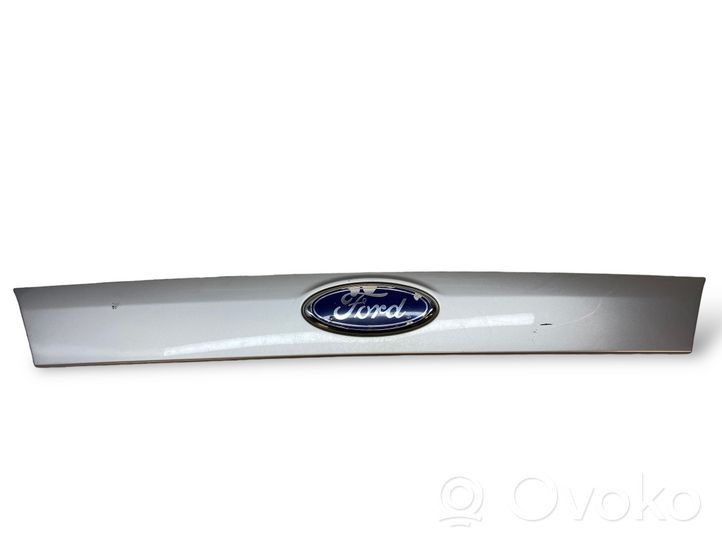 Ford Mondeo MK IV Rivestimento portellone 7S71402B34A