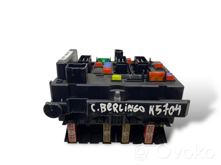 Citroen Berlingo Katvealueen valvonnan ohjainlaite (BSM) 9657608880