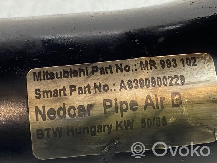 Mitsubishi Colt Tube d'admission de tuyau de refroidisseur intermédiaire A6390900229