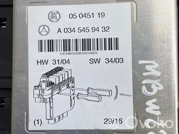 Mercedes-Benz S W220 Katvealueen valvonnan ohjainlaite (BSM) A0345459432